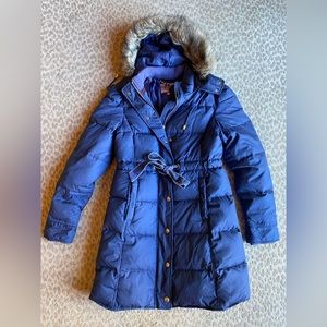 Juicy Couture Blue Down-Filled Puffer Jacket with Faux Fur Trimmed Hood, size L